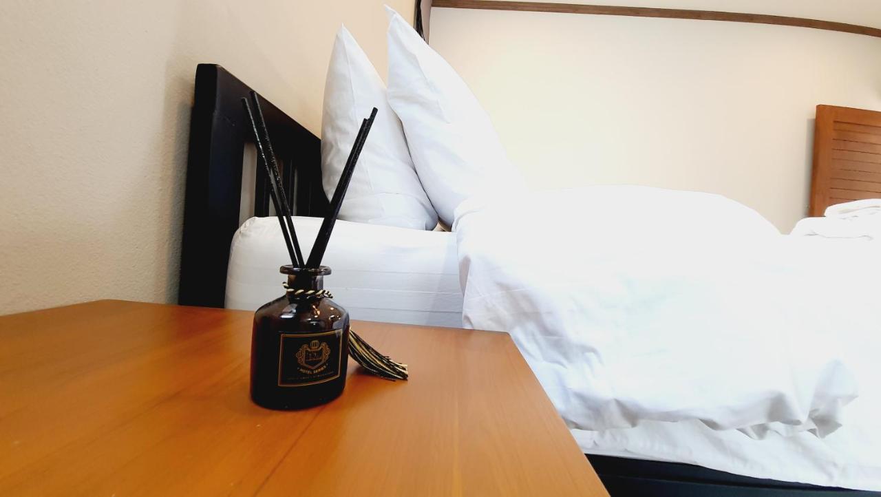 Sabua The Terrace Homestay Uthai Thani Bagian luar foto