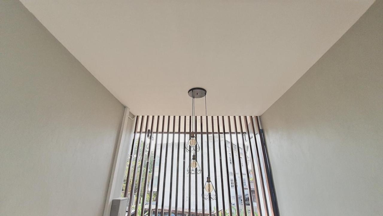 Sabua The Terrace Homestay Uthai Thani Bagian luar foto